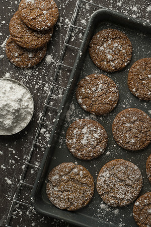 molasses crinkle cookies